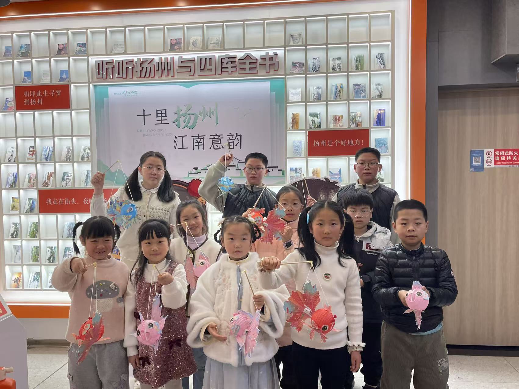 文匯閣開展&ldquo;金馬納福，文匯尋珍&rdquo;公益活動.jpg